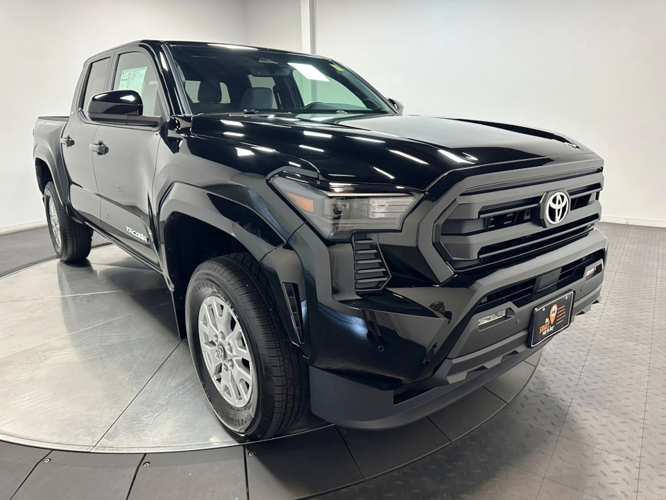 2024 Toyota Tacoma 4WD SR5 2