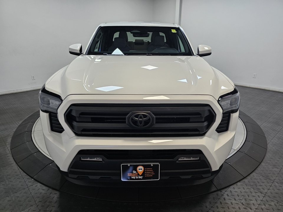 2024 Toyota Tacoma 4WD SR5 3