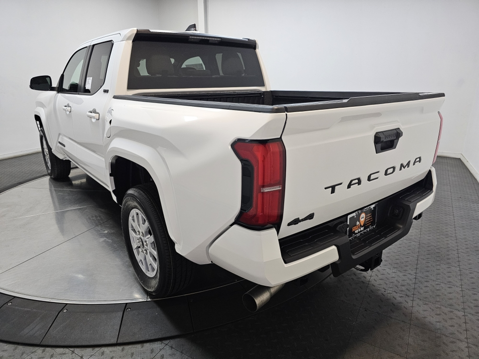 2024 Toyota Tacoma 4WD SR5 6