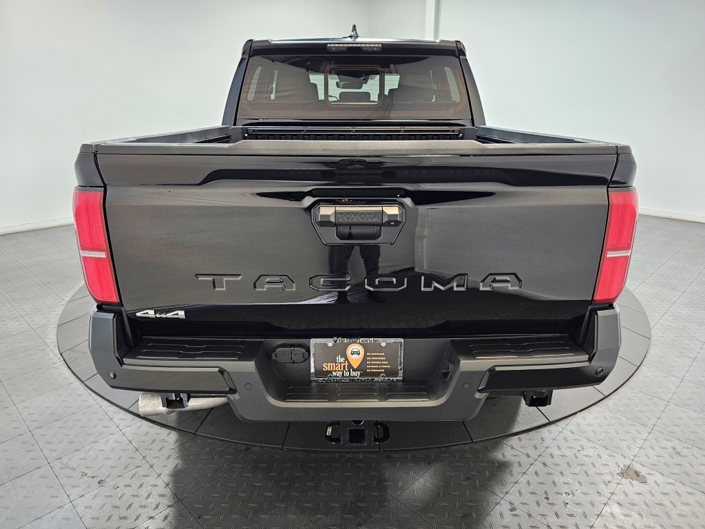 2024 Toyota Tacoma 4WD SR5 7