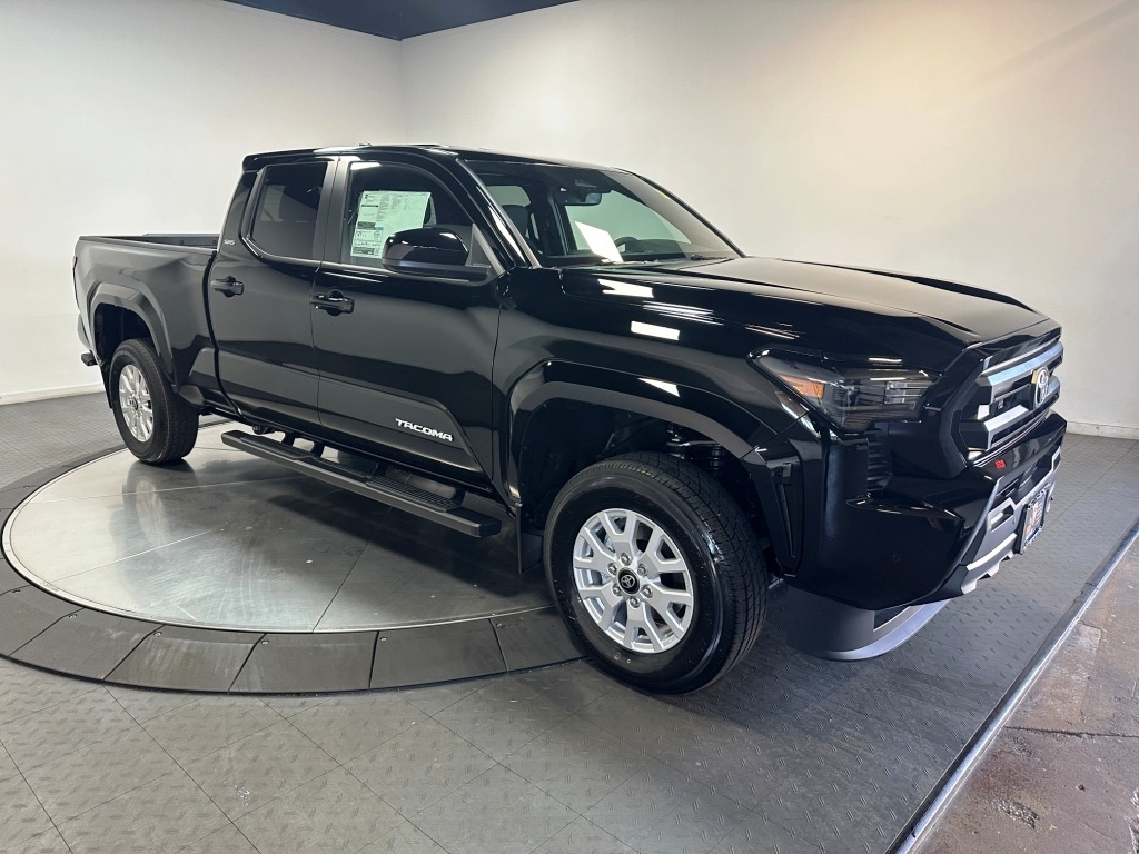 2024 Toyota Tacoma 4WD SR5 1