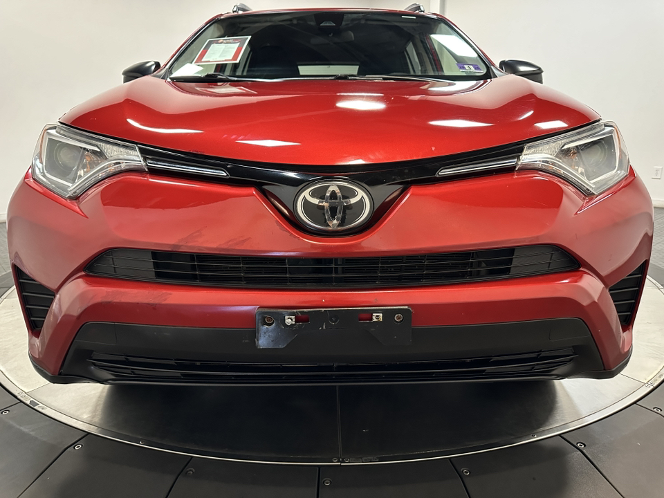 2017 Toyota RAV4 LE 5