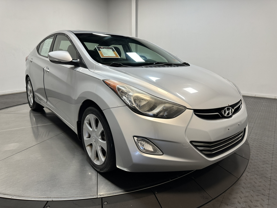 2013 Hyundai ELANTRA  2