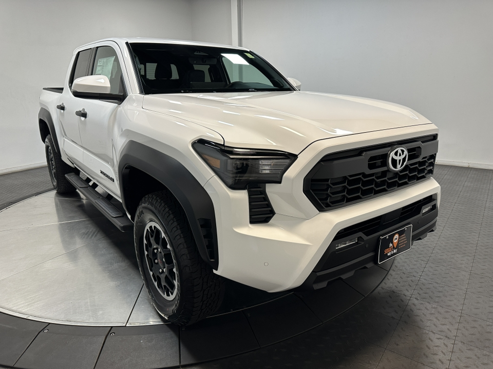 2024 Toyota Tacoma 4WD TRD Off Road 2