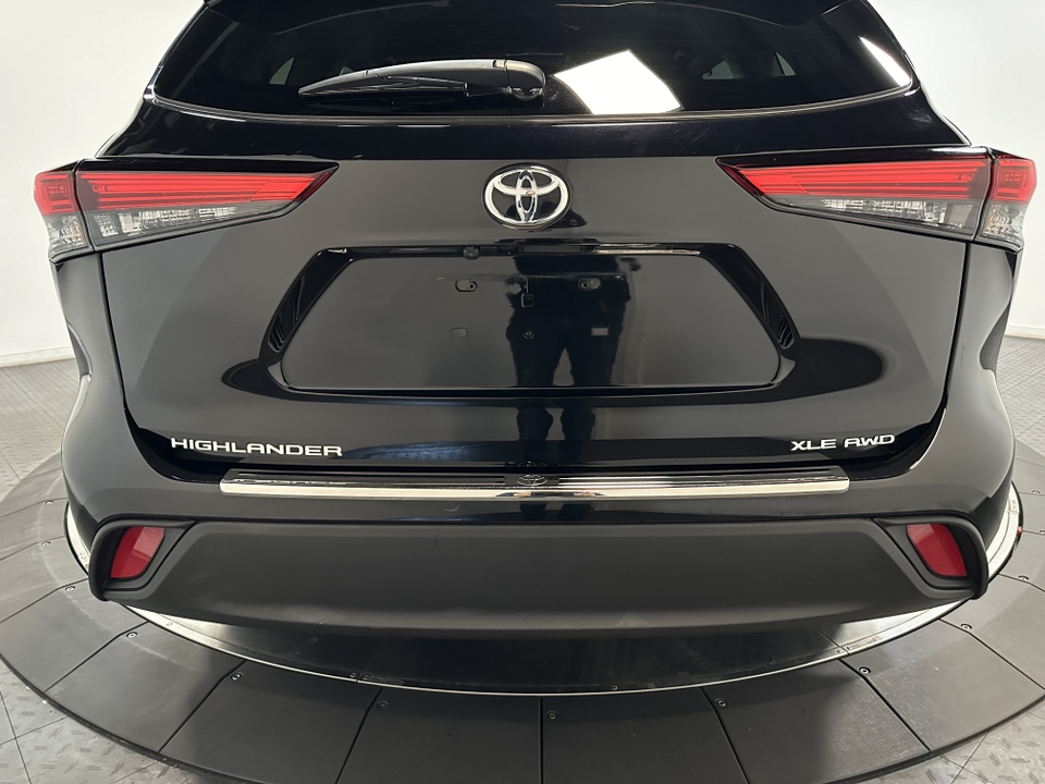 2022 Toyota Highlander XLE 12