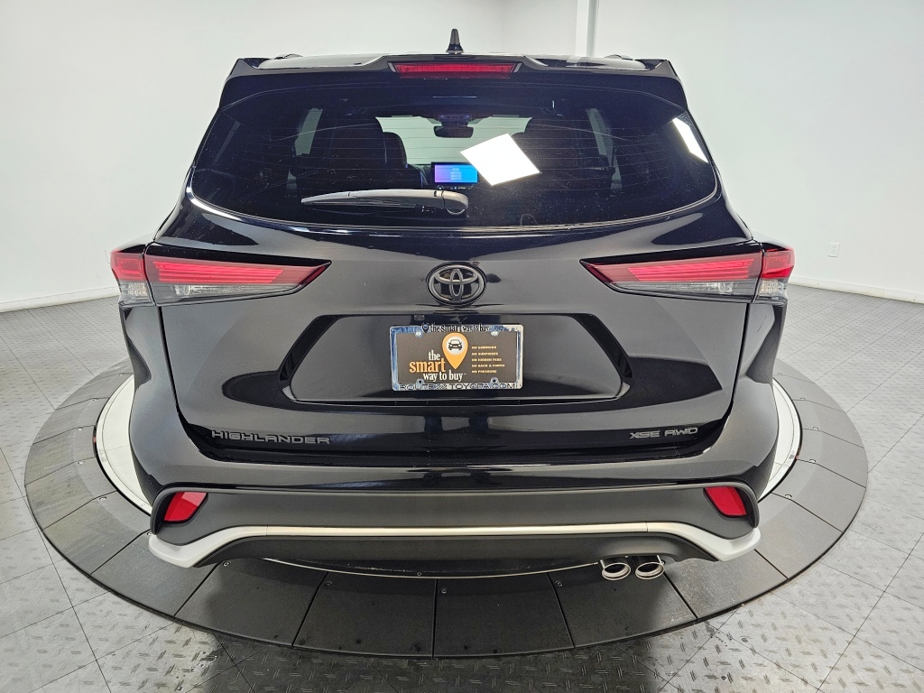 2024 Toyota Highlander XSE 7