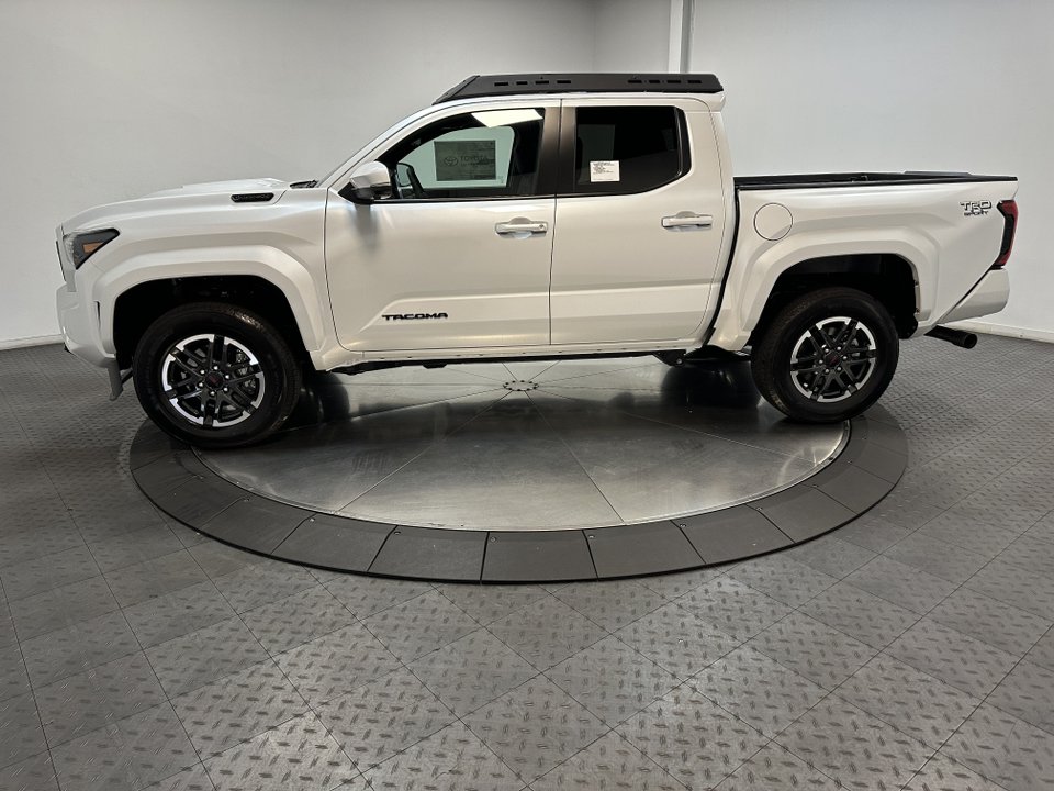 2024 Toyota Tacoma 4WD TRD Sport Hybrid 5