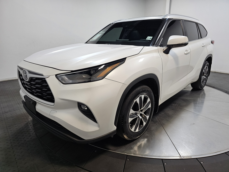 2023 Toyota Highlander XLE 6