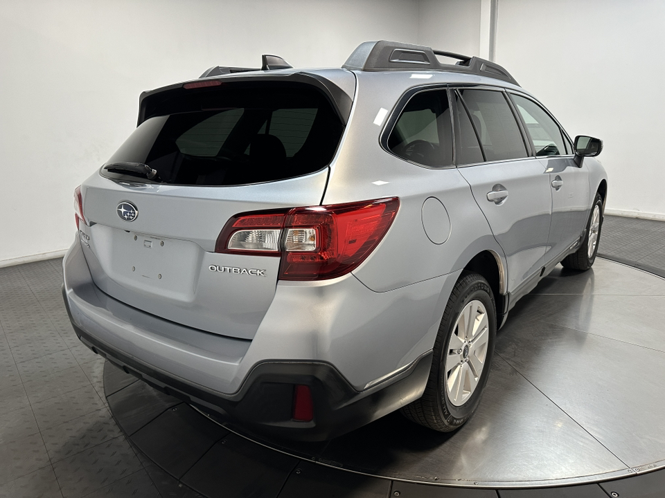 2019 Subaru Outback Premium 13