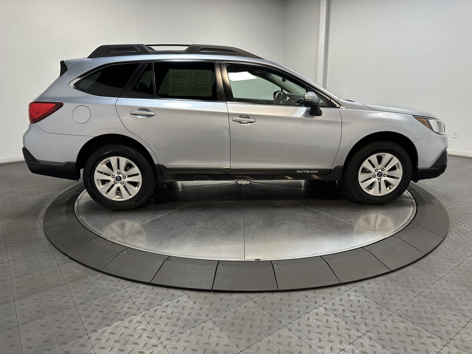 2019 Subaru Outback Premium 15