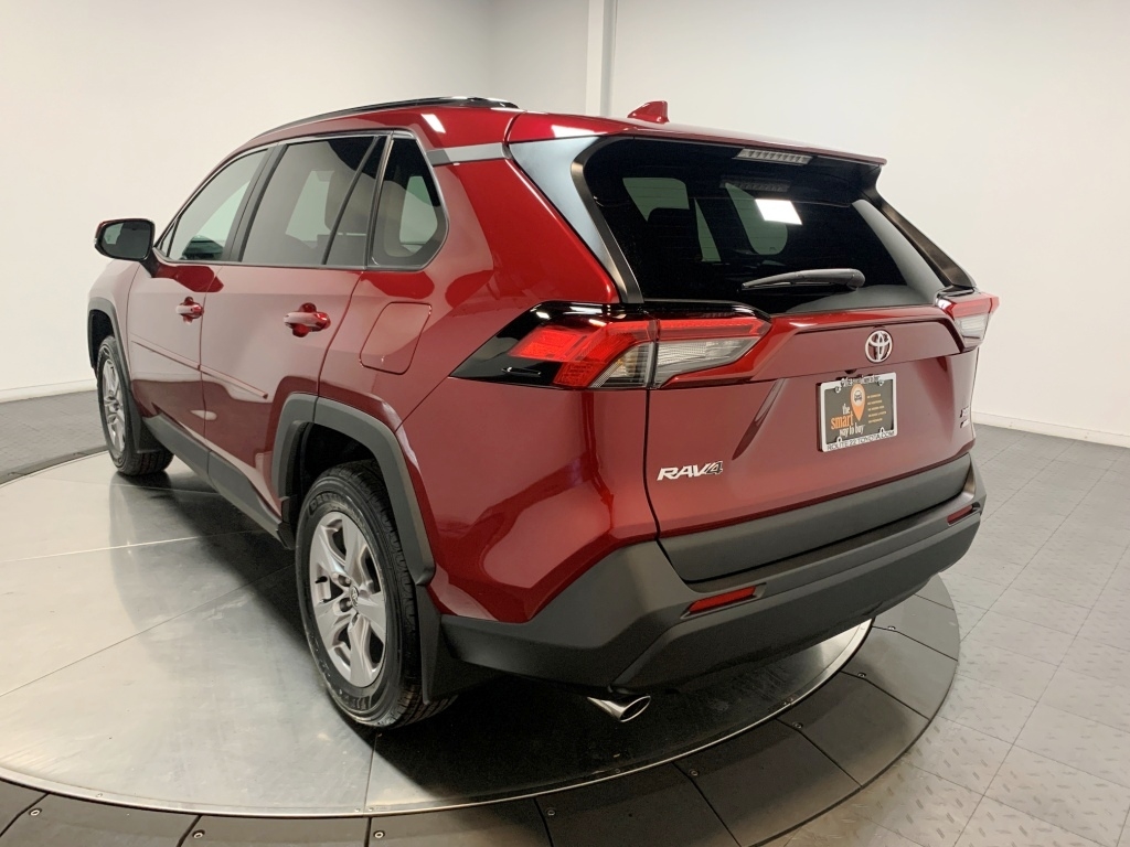 2024 Toyota RAV4 XLE 6