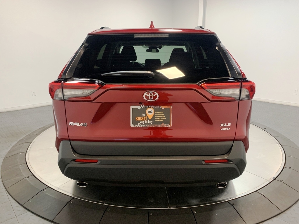 2024 Toyota RAV4 XLE 7