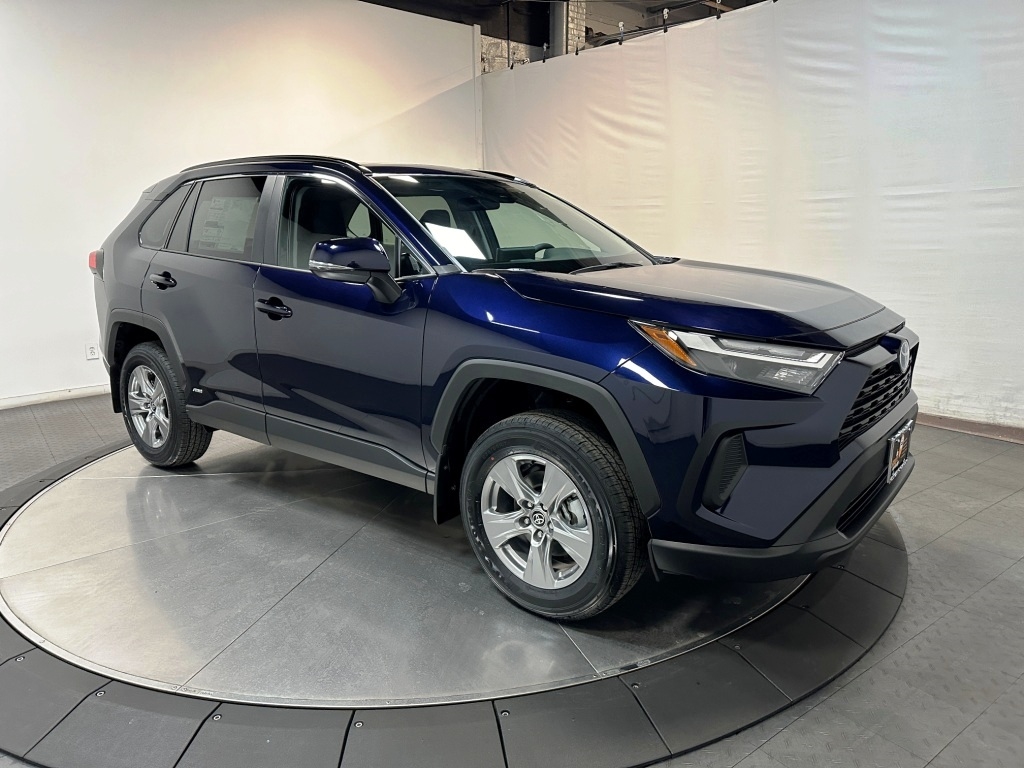 2024 Toyota RAV4 Hybrid XLE 1