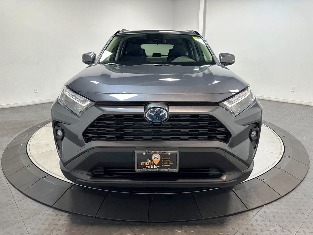 2024 Toyota RAV4 Hybrid XLE Premium 3