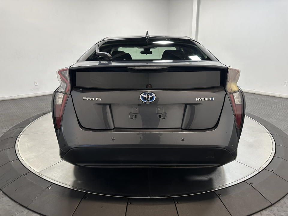 2017 Toyota Prius Two 7