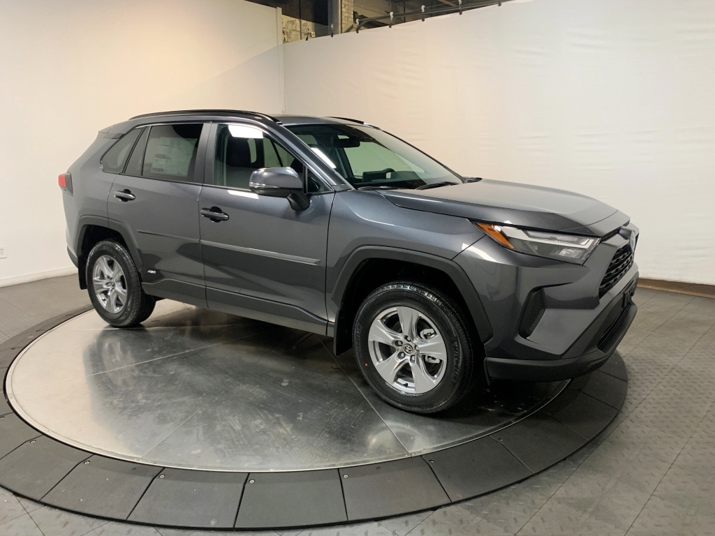 2024 Toyota RAV4 Hybrid XLE 1