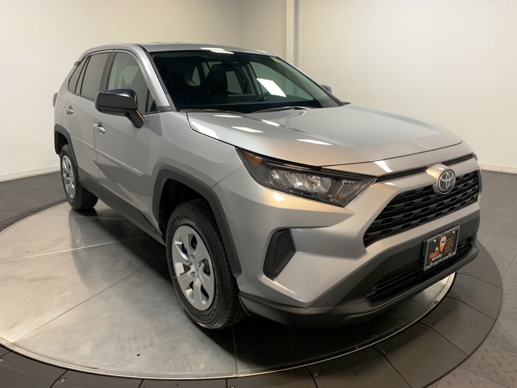 2024 Toyota RAV4 LE 2