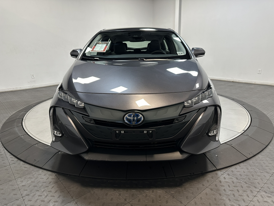 2022 Toyota Prius Prime Limited 4