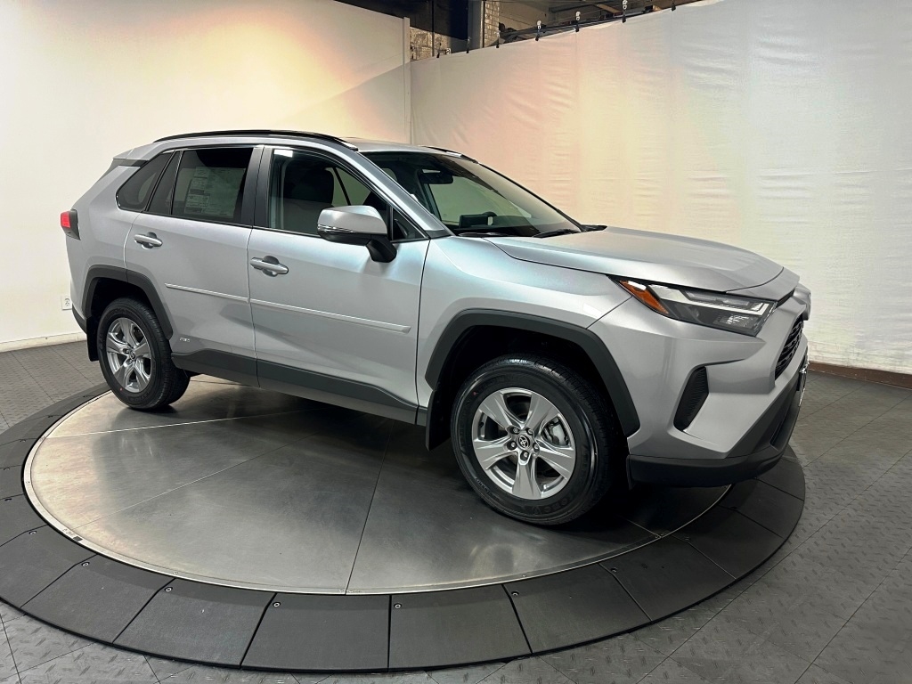 2024 Toyota RAV4 Hybrid XLE 1