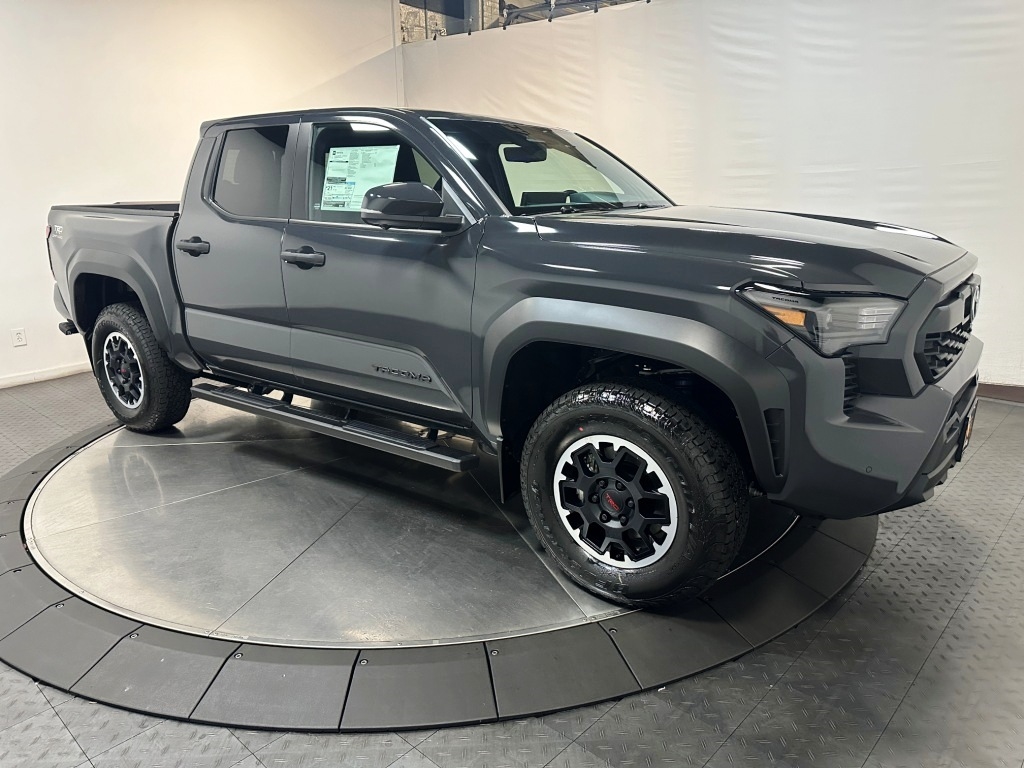 2024 TOYOTA TACOMA TRD Off Road 1