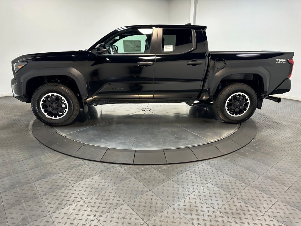 2024 TOYOTA TACOMA TRD Off Road 5