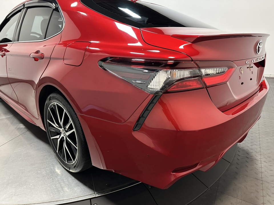 2022 Toyota Camry SE 10