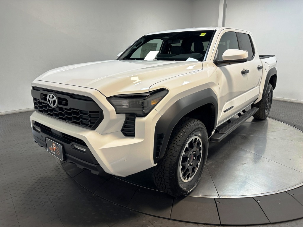 2024 TOYOTA TACOMA TRD Off Road 5