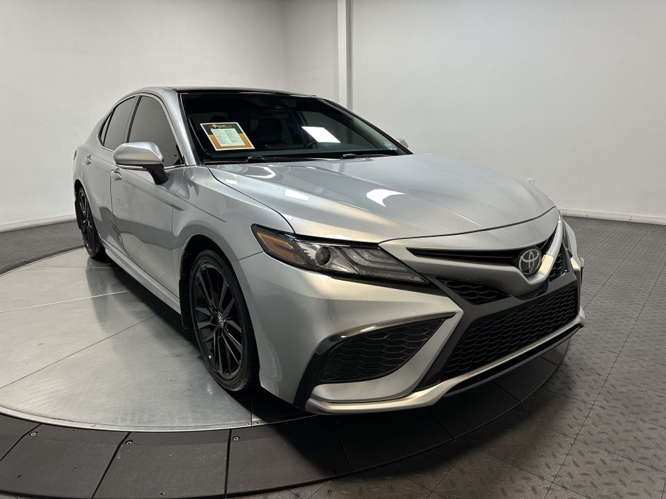 2022 Toyota Camry XSE 2