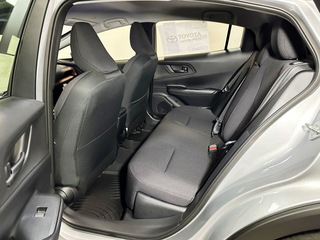 2024 Toyota Prius Prime SE 22