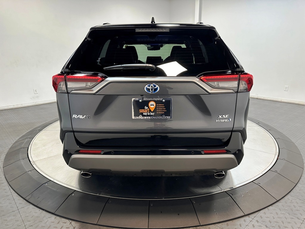 2024 Toyota RAV4 Hybrid XSE 7