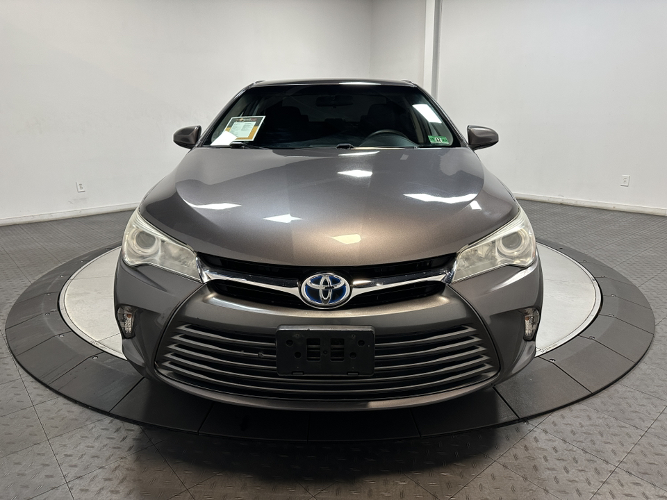 2016 Toyota Camry LE 4