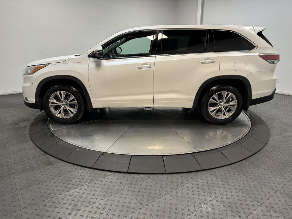 2015 Toyota Highlander LE Plus 5