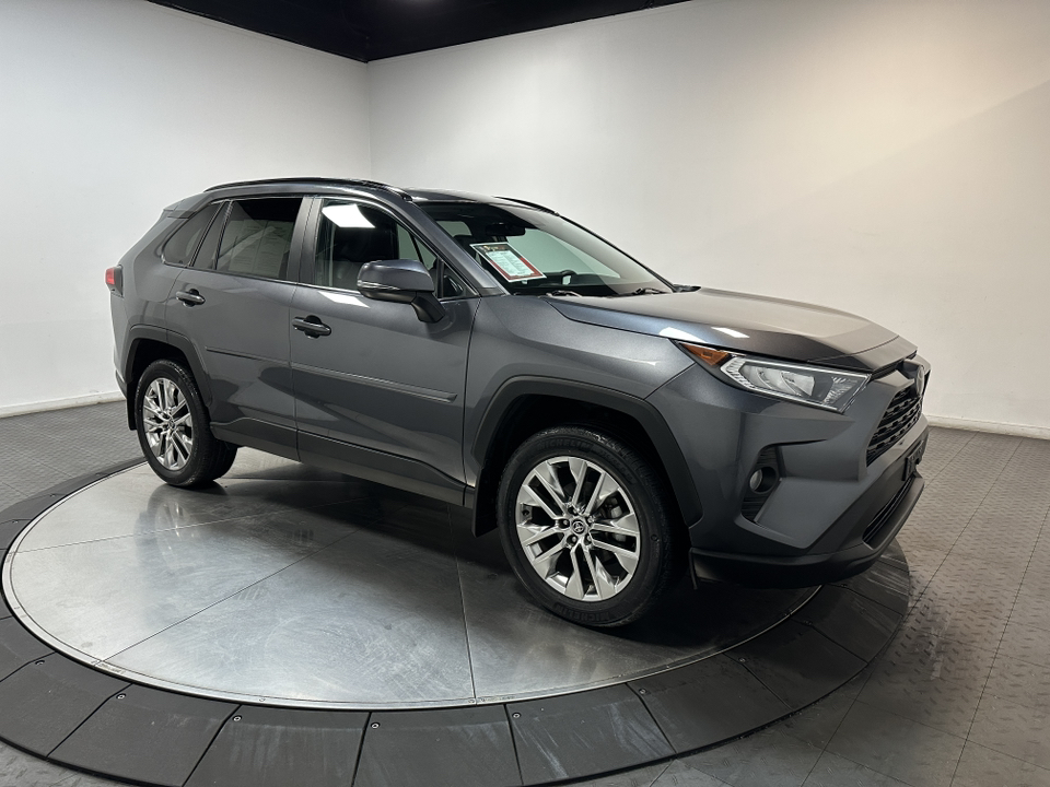 2021 Toyota RAV4 XLE Premium 1