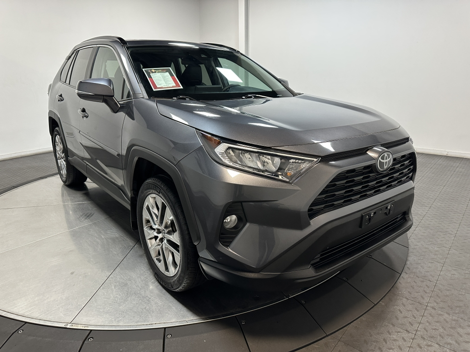 2021 Toyota RAV4 XLE Premium 2