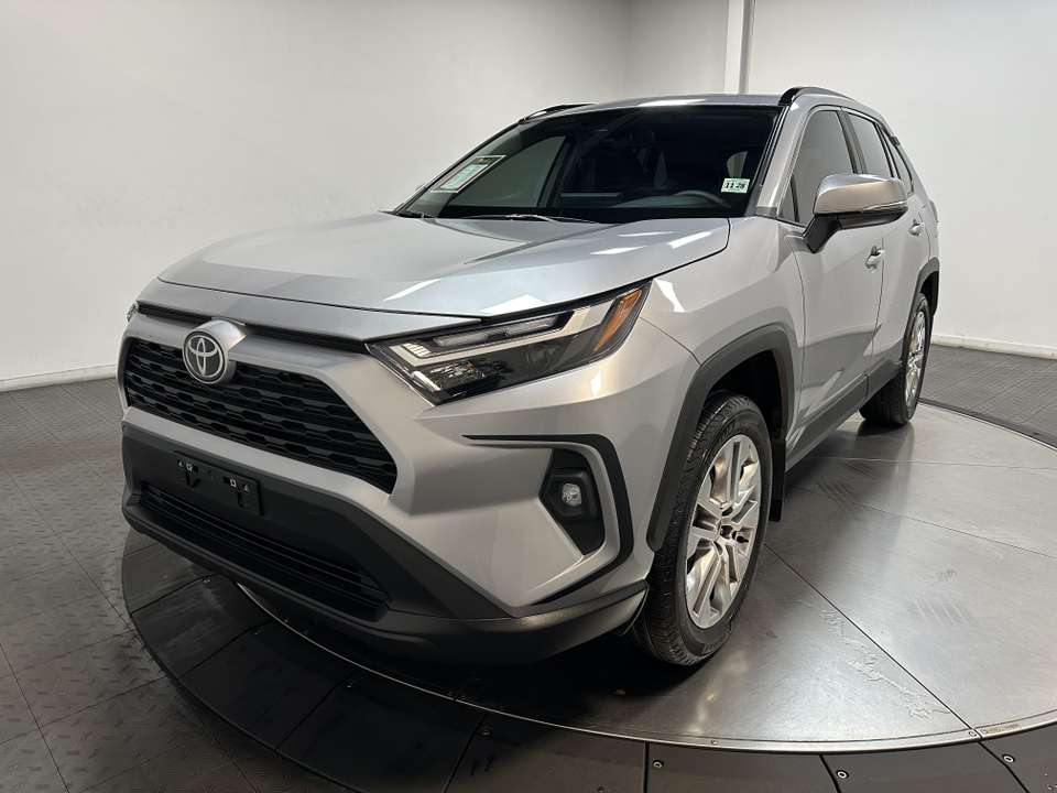 2024 Toyota RAV4 XLE Premium 6