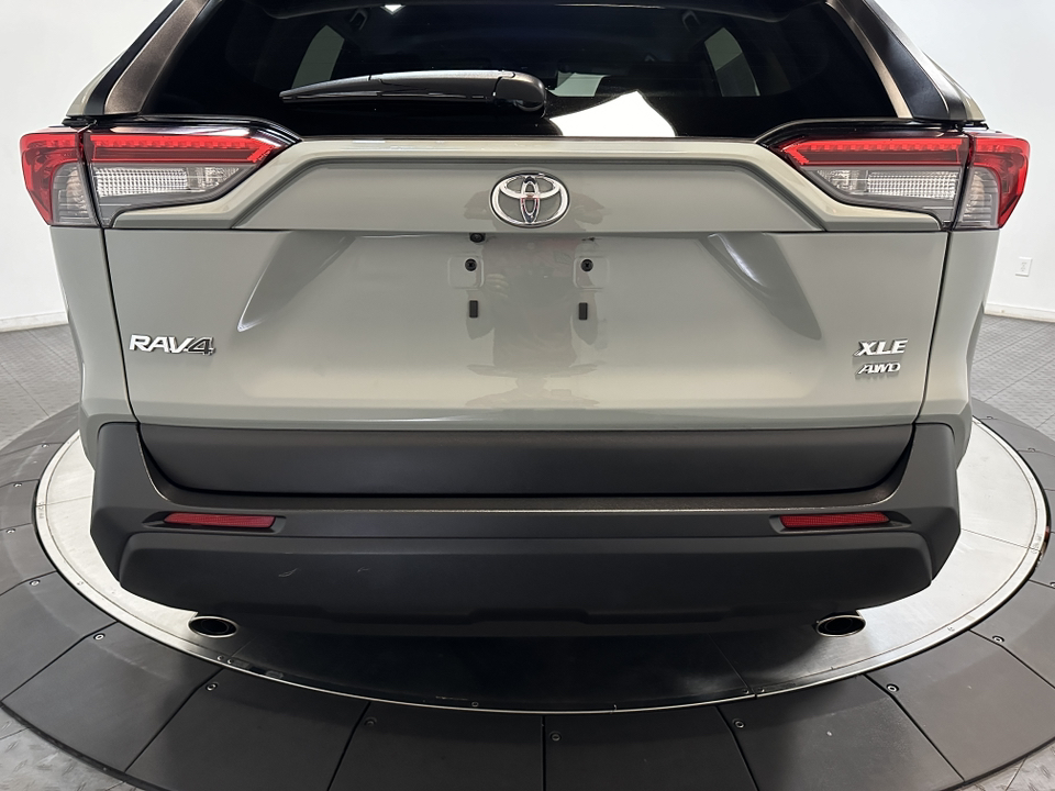 2023 Toyota RAV4 XLE 11