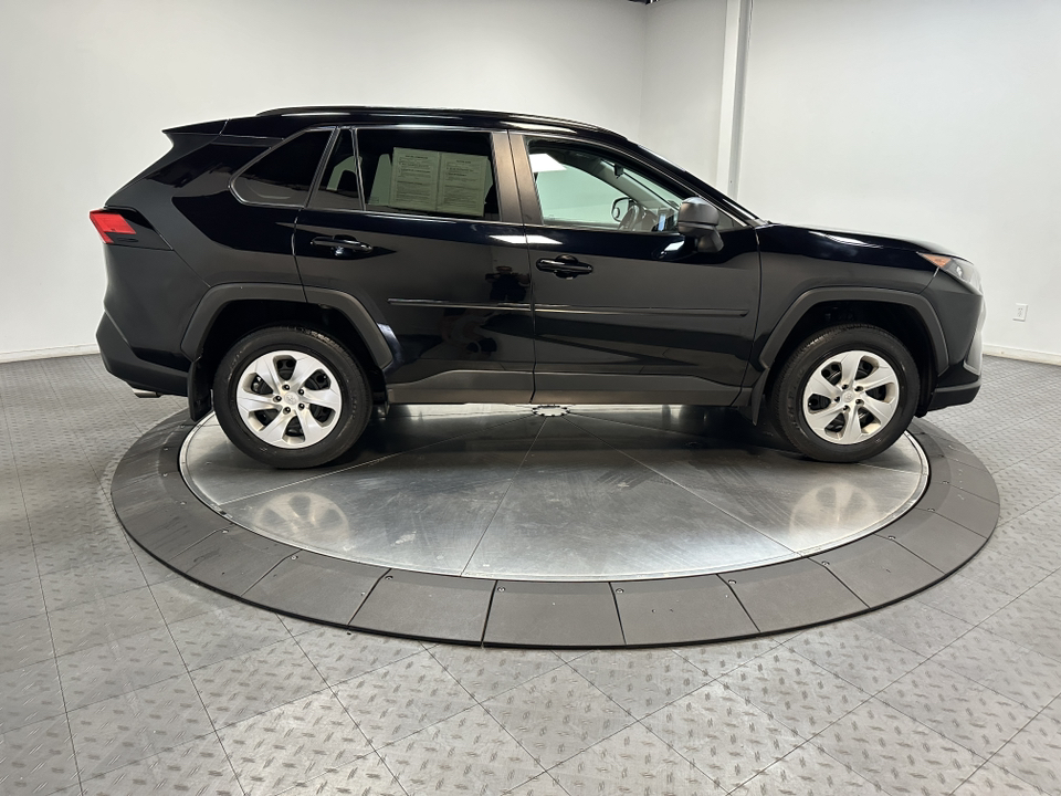 2021 Toyota RAV4 LE 15