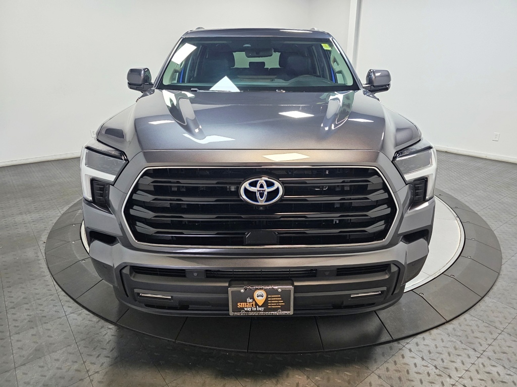 2025 TOYOTA SEQUOIA SR5 3