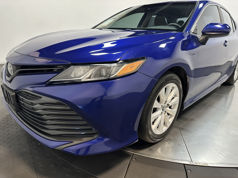 2018 Toyota Camry LE 7