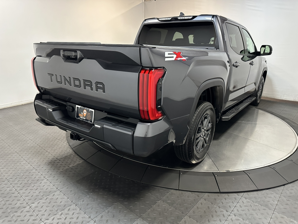 2025 Toyota Tundra 4WD SR5 8