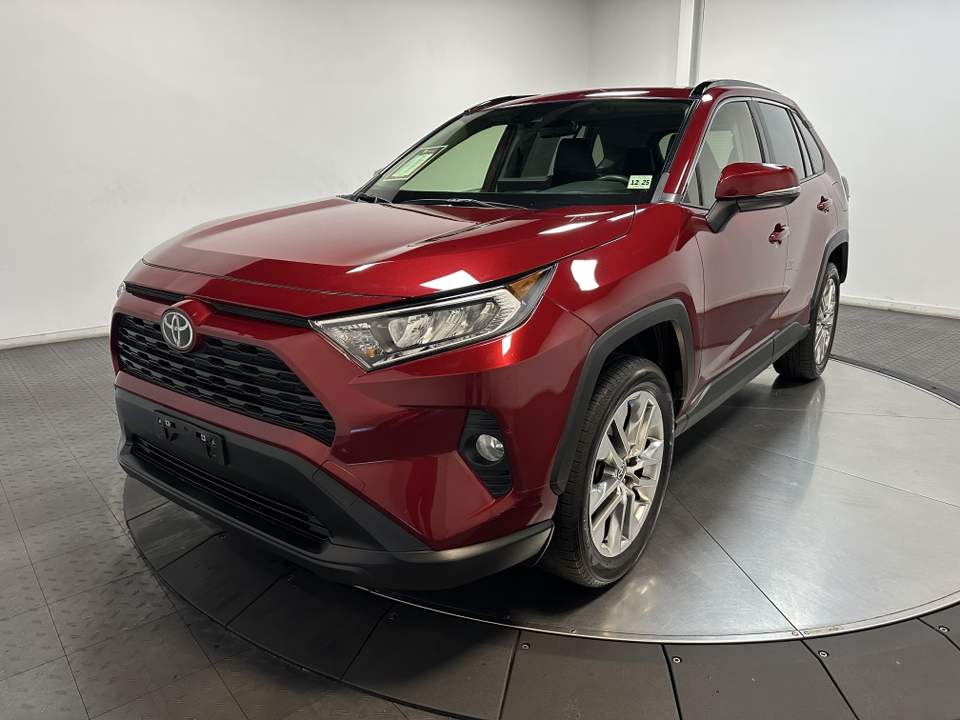 2021 Toyota RAV4 XLE Premium 6