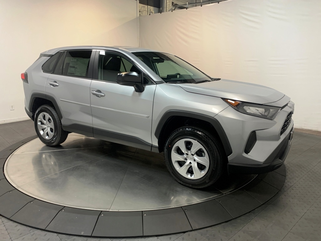 2025 Toyota RAV4 LE 1