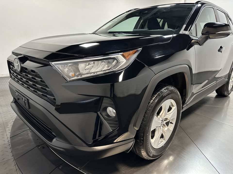 2021 Toyota RAV4 XLE 7