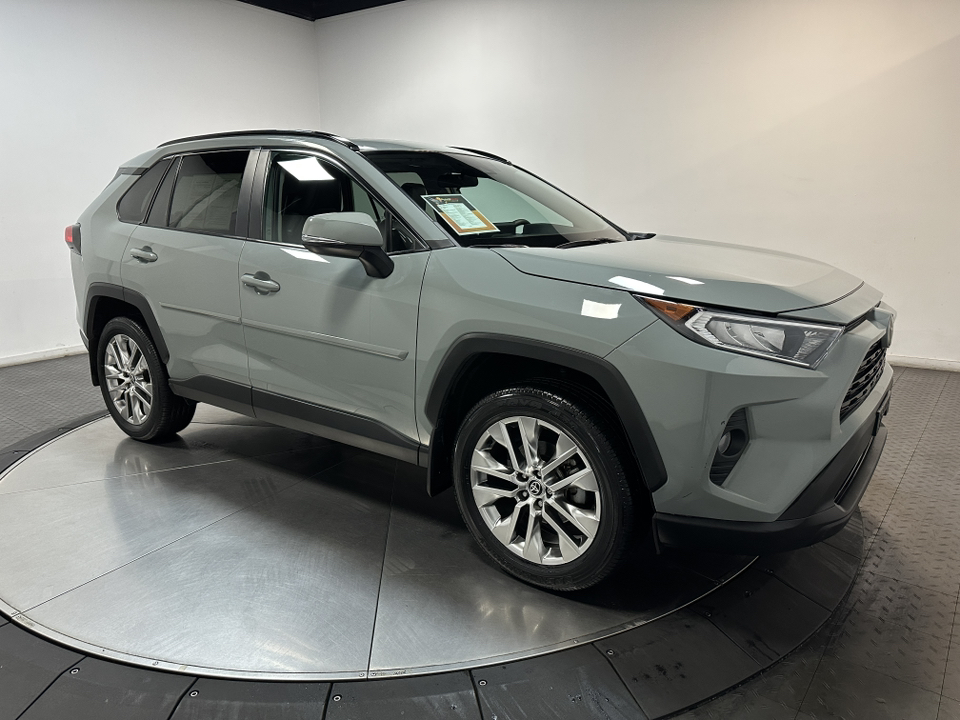 2021 Toyota RAV4 XLE Premium 1