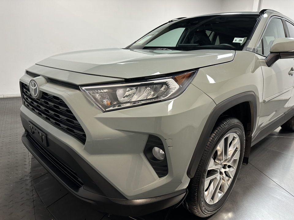 2021 Toyota RAV4 XLE Premium 7