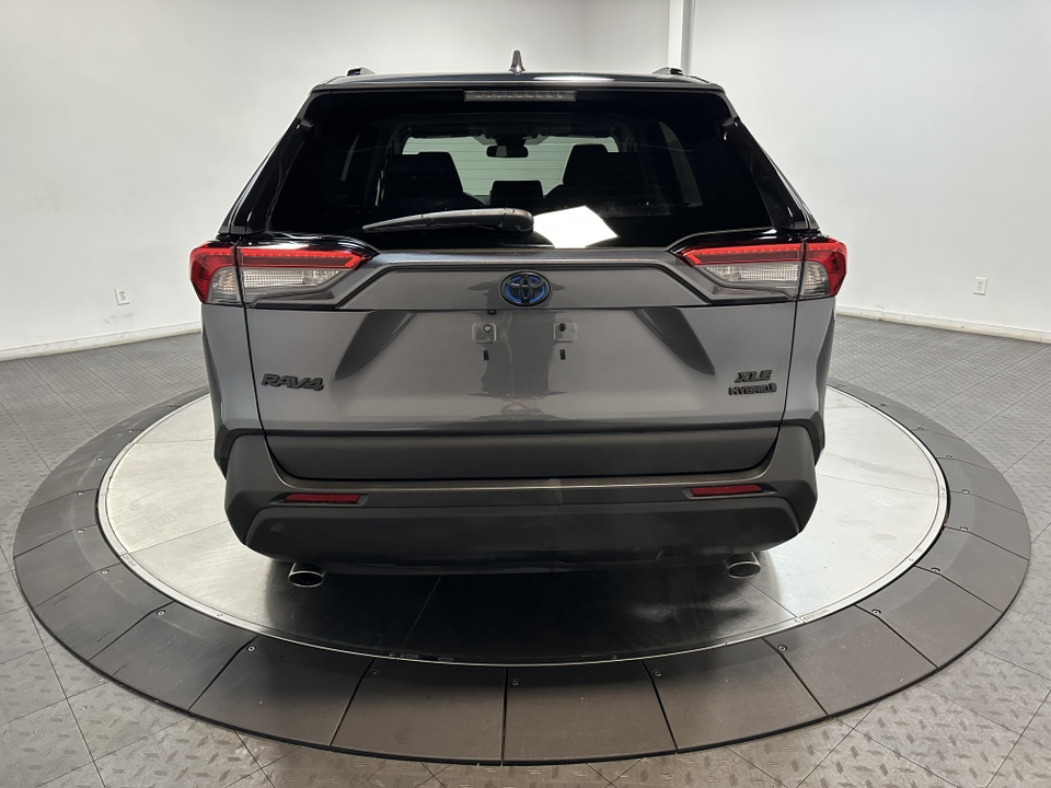 2021 Toyota RAV4 Hybrid XLE 11