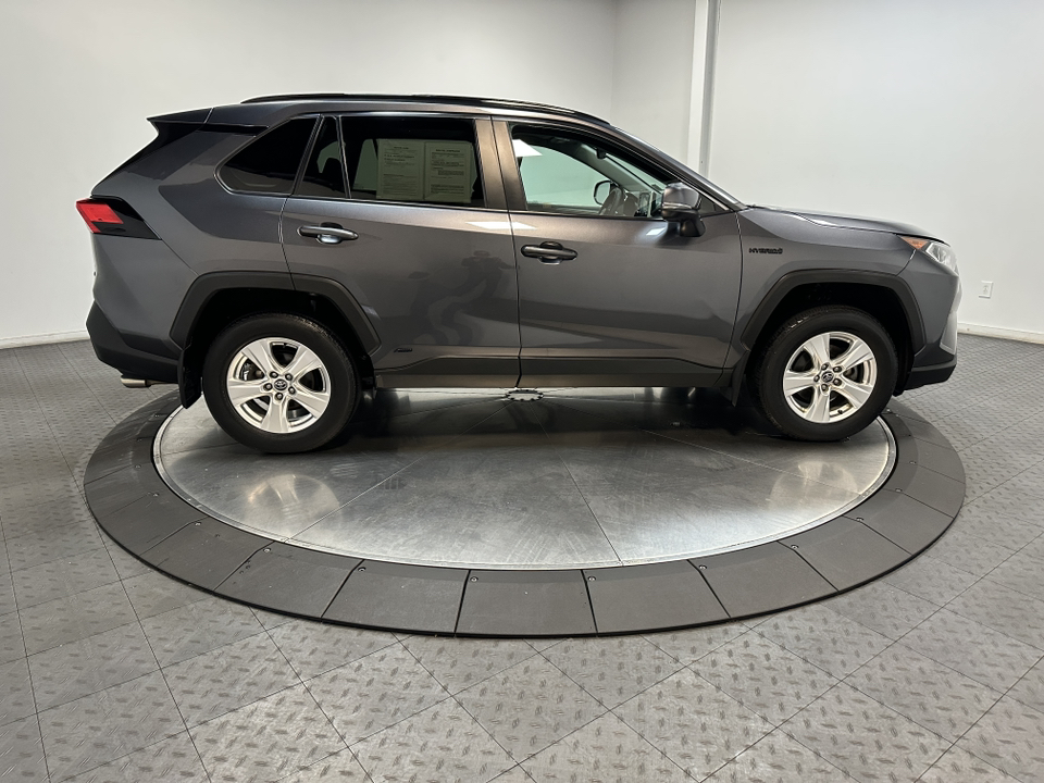 2021 Toyota RAV4 Hybrid XLE 15