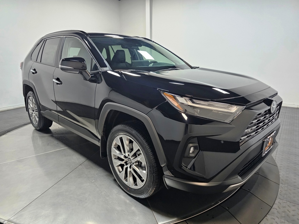 2025 Toyota RAV4 Limited 2