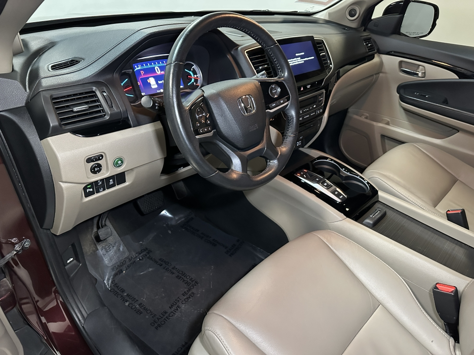 2020 Honda Pilot Touring 8-Passenger 24