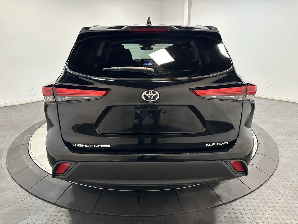 2021 Toyota Highlander XLE 11